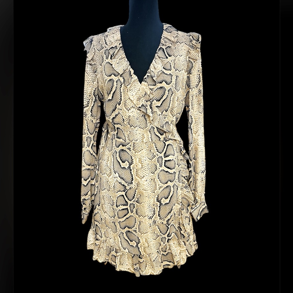 Python print Michael Kors wrap dress.